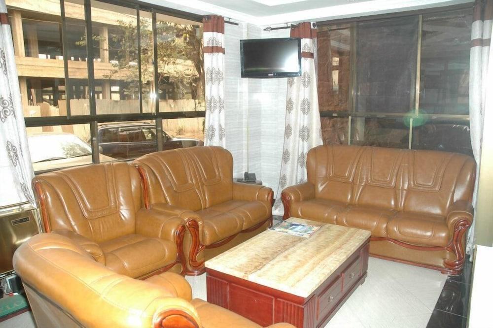 فندق بريمير بالاس أروشا المظهر الخارجي الصورة